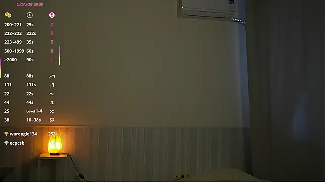Emilurrre - Flash pussy 💗