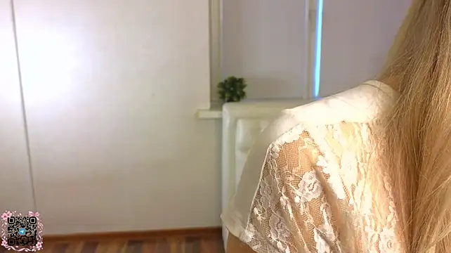 GirlMathExpert - Licking lips