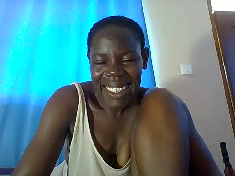Blacksexyqueen24 - smile