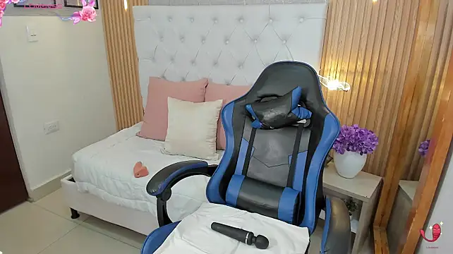 Kitty_kayo - ride dildo cowgilr