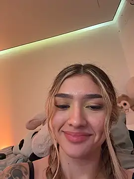 Ariannaa_1 - 🔥 Suck my boobs erotically 💦😏