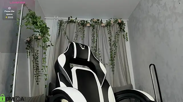 Peggy_Hun1t