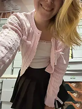 -NaughtyAngel-
