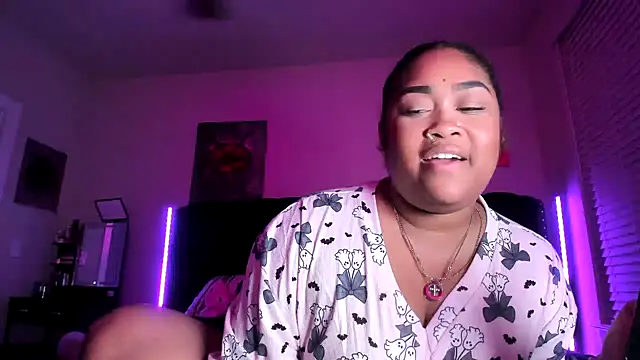 Lovelyzylah - Second Day Jitters + Cum 🙈💦💕
