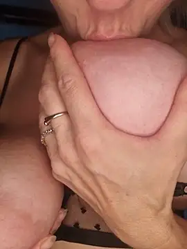 LadySecret_X - Last Tip= 1 hot pic und 1 hot video 😍