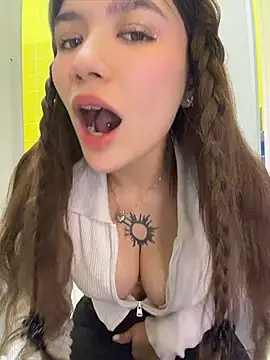 FlashTitsRoyal