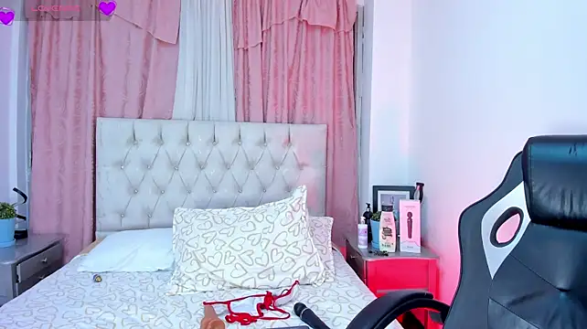 JulietaKane - Oil in Boobs