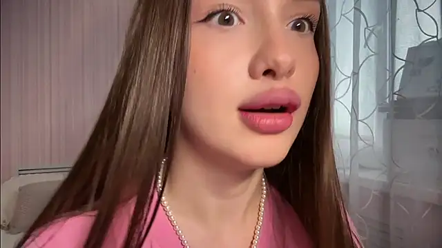 Love_my_Lips - Kiss the Camera 😘