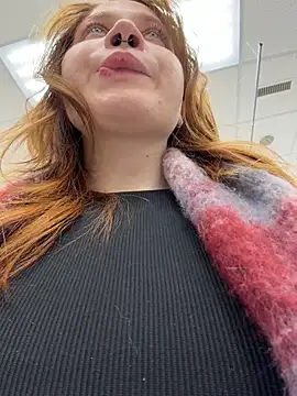 SlavicCandy - stick 1 finger in anus (public WC)