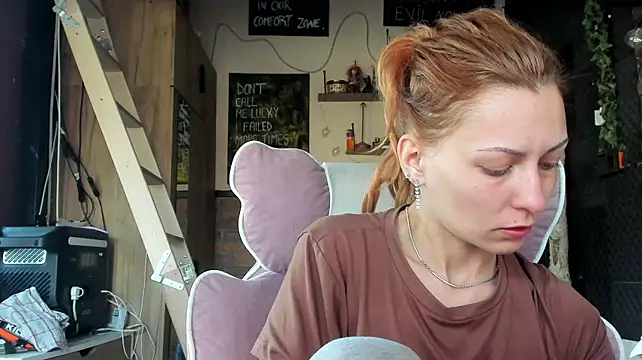 Karo123421 - 