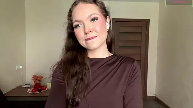 DaryMaos - teasing u with touching my boobs