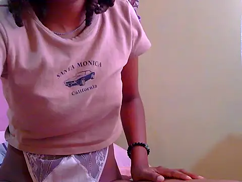 Naughtdoll