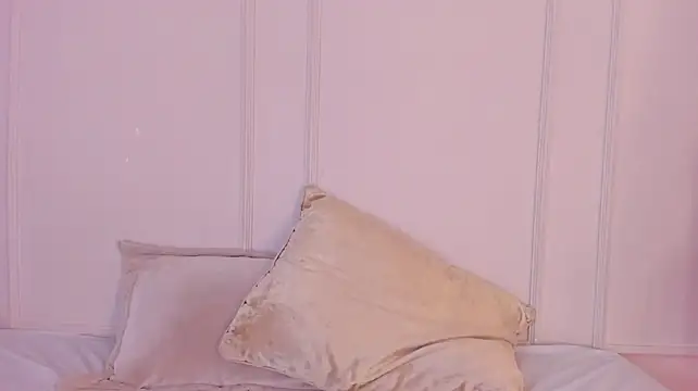 Mariapettit - ⭐Masturbation with hands plus blowjob⭐