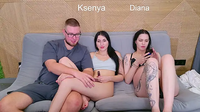 Ksenny - threesome sex + creampie