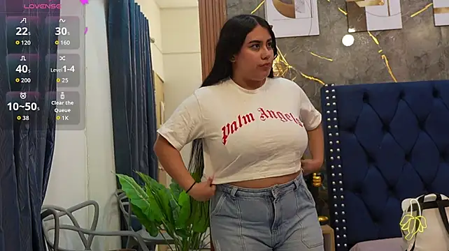 Curvybuffgirllll - RUB PUSSY HARD🤘