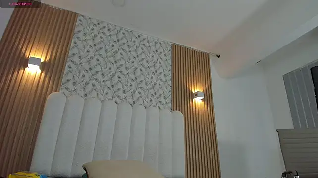 Habi_arabic - squeeze boobs x8