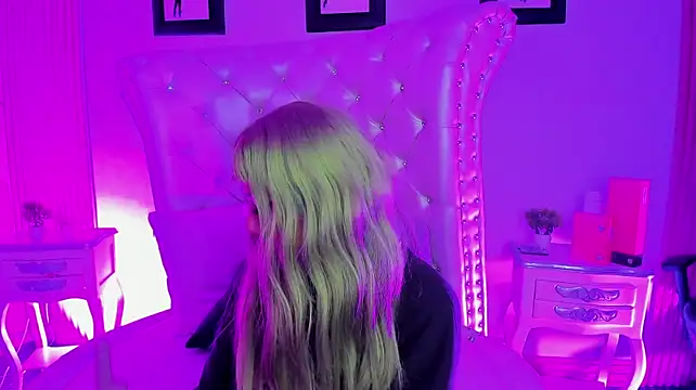 Pola_Pnk - Big squirting show