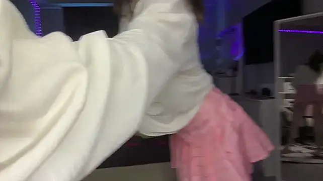 ShadowBarbie - suck dildo