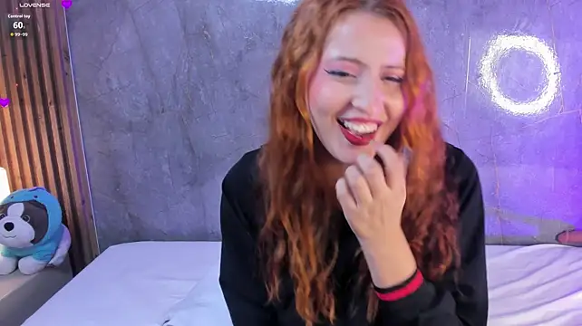 AllisonDouce - Keep Pushing Your Cock x1min