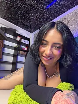 Scarlett-LS - Suck my tits