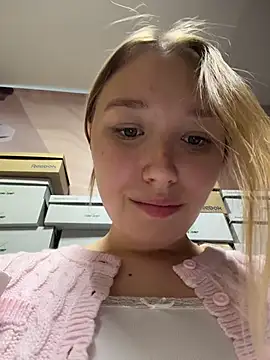 -NaughtyAngel-
