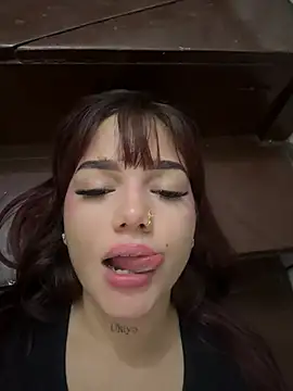Amelia_rousse26 - Deep throat with tears/Garganta profunda