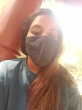 Hot-punjabi-couple - Boobs show 👙