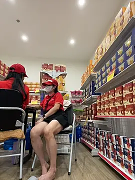 Sneaky_Cumshoot - Sneaky masturbating under Mart Cashier