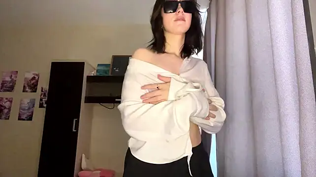 Plumwisp - Squeeze my tits