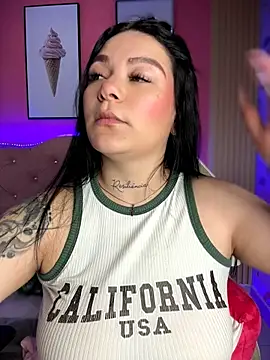 Megaan__More - Flash Pussy