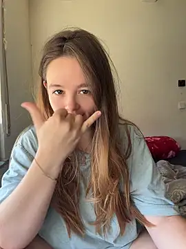 Rhyumii - 🍑Spank Ass 50x & Flash Boobies 🍒