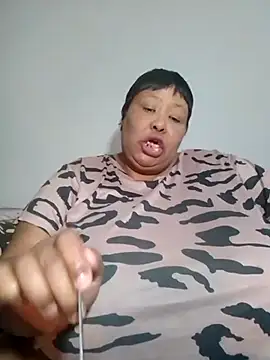 Nancy111 - Make Me cum and squit in my toy