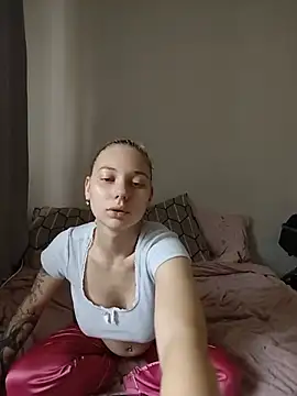 MiyaLissa - Hands under top and massage tits
