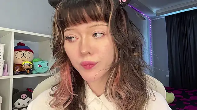 ShadowBarbie - suck dildo