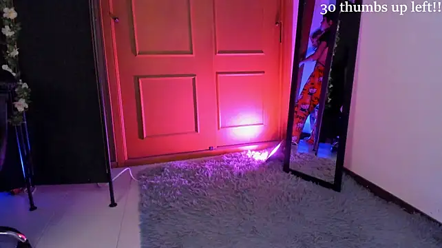 Miss_tomie - suck my fingers and eye contact
