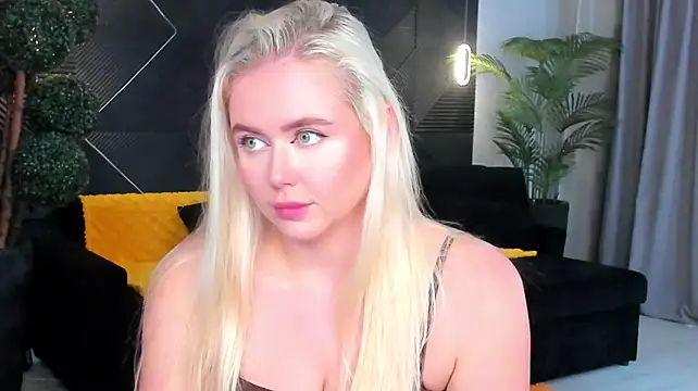 Julia_robertson