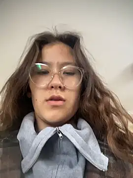 Riz_girl - hello, be polite in public chat pls