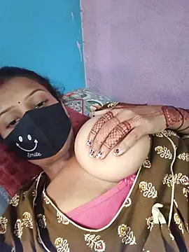 Yoursexysima - 2 min full nude in public