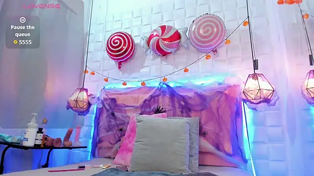 SophieSweet88 - Pillow hump (soft) 🛏️💦