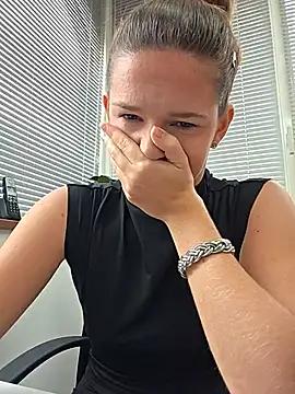 Lucie_mehott - VIDEO 🎁