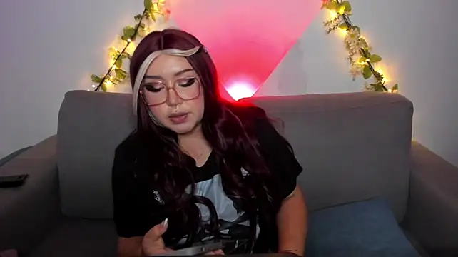 Valyi_ - Flash boobs + oil