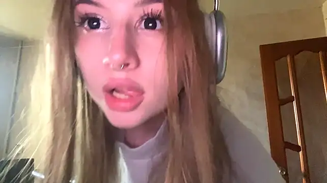 MyrtisBrighter - Play wyth pussy