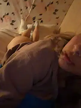 JessyAfterDark - Strip me naked babyy