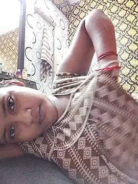 Hot_desi_bb2 - Full nude face pussy