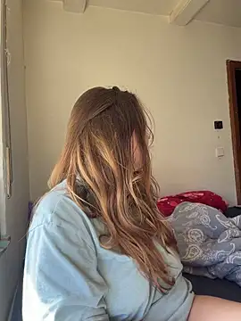 Rhyumii - 🍑Spank Ass 50x & Flash Boobies 🍒