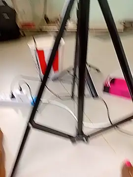 Petite_Nana