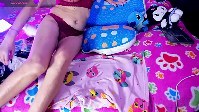ShaunaDream - Ride Dildo Show