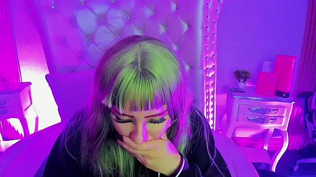 Pola_Pnk - Big squirting show