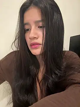 Indialatin - FUCK ME WITH DOMI AND EXPLODE MY PUSSY💣