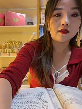 Xiaoxiao-y - 脱内内